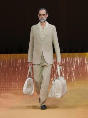 Zegna menswear весна-лето 2025 (103213-zegna-menswear-ss-01.jpg)