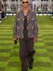 Louis Vuitton menswear весна-лето 2025  (103245-louis-vuitton-menswear-ss-b.jpg)
