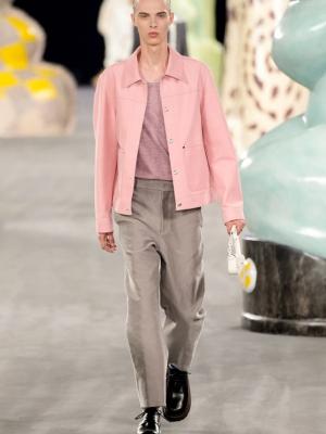 Dior menswear весна-лето 2025 (103369-dior-menswear-ss-08.jpg)