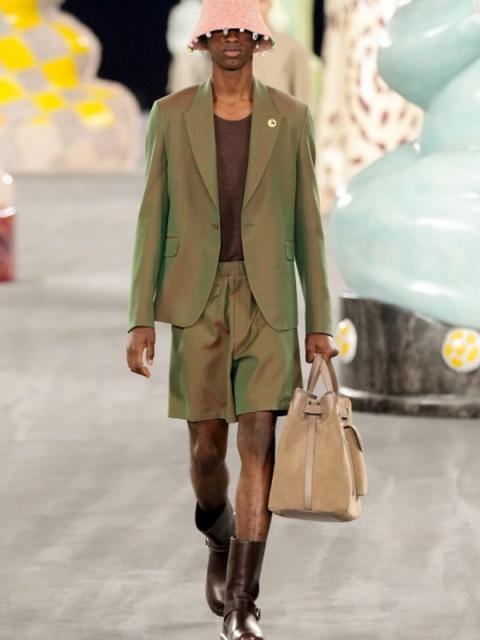 Dior menswear весна-лето 2025 (103369-dior-menswear-ss-11.jpg)