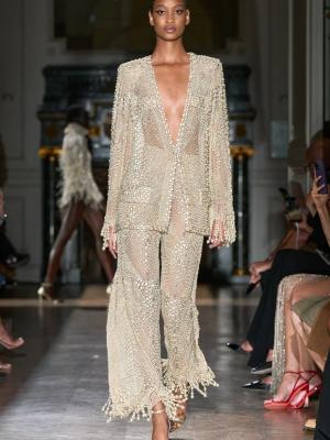 Zuhair Murad Haute Couture осень-зима 2024 (103606-zuhair-murad-fw-08.jpg)