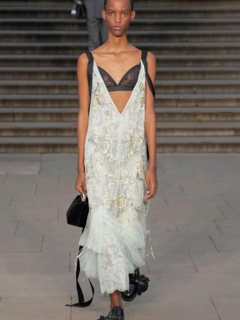 Коллекция Erdem весна-лето 2025 (104439-erdem-ss-2025-b.jpg)