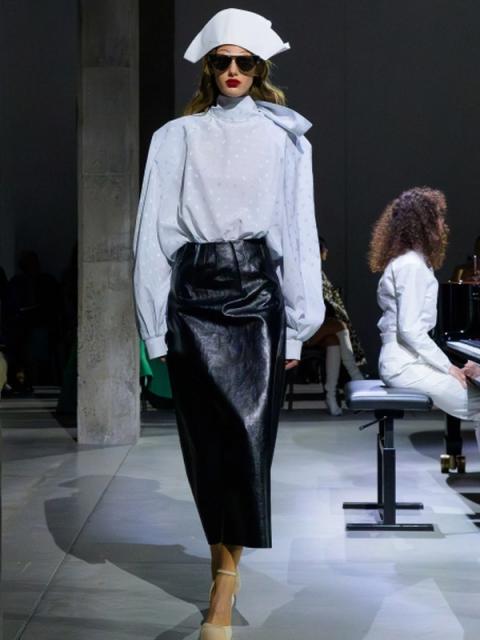 Коллекция Marni весна-лето 2025 (104486-marni-ss-2025-06.jpg)