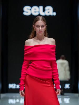 Новогодняя коллекция SELA на М2 X Sokol Fashion Week FW-2024/25 (105207-sela-2024-25-01.jpg)