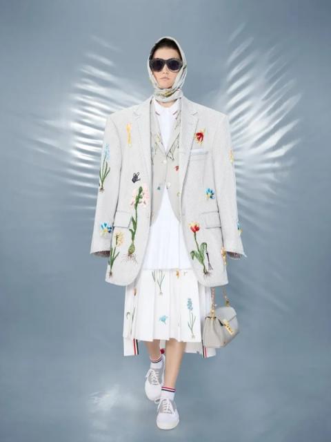 Коллекция Thom Browne Resort 2025 (105782-thom-browne-resort-03.jpg)