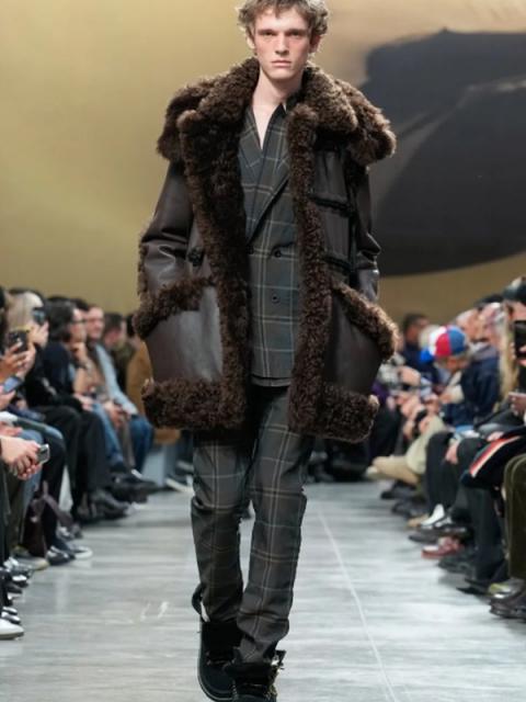 Sacai menswear осень-зима 2025 (106038-sacai-memswear-03.jpg)