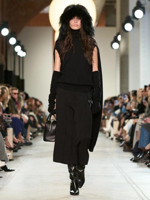 Коллекция Michael Kors Collection осень-зима 2025/26 (FW-2025/26) (106460-michael-kors-fw-04.jpg)