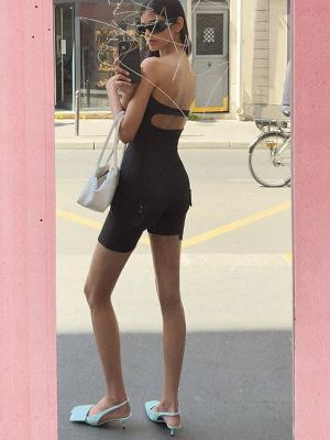 Коллекция Courrèges resort 2026 (107443-courreges-resort-07.jpg)
