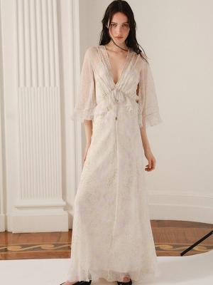 Коллекция Alberta Ferretti resort 2026 (107540-alberta-ferretti-resort-05.jpg)