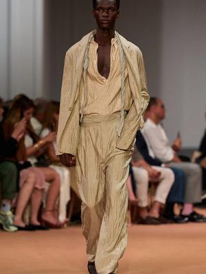 Коллекция Zegna menswear весна-лето 2026  (107564-zegna-ss-2026-02.jpg)
