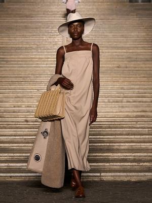 Коллекция Max Mara Resort 2026 (107641-max-mara-resort-03.jpg)
