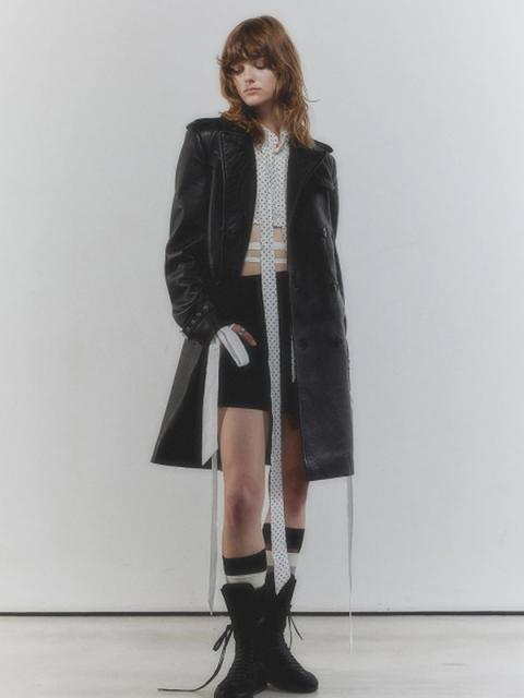 Коллекция Ann Demeulemeester Resort 2026 (107695-ann-demeulemeester-resort-04.jpg)