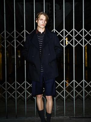 Коллекция N°21 Menswear весна-лето 2026 (107738-N21-menswear-ss-01.jpg)