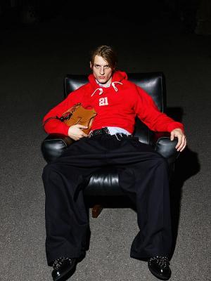 Коллекция N°21 Menswear весна-лето 2026 (107738-N21-menswear-ss-b.jpg)