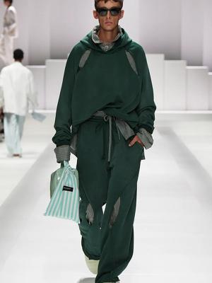 Коллекция Dolce&Gabbana Menswear весна–лето 2026 (107811-dolce-gabbana-ss-07.jpg)