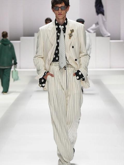 Коллекция Dolce&Gabbana Menswear весна–лето 2026 (107811-dolce-gabbana-ss-08.jpg)