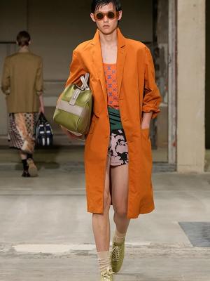 Коллекция Dries Van Noten Menswear весна-лето 2026 (107900-dries-van-noten-ss-07.jpg)