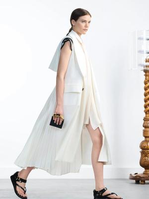 Коллекция Sacai Resort 2026 (107932-sacai-resort-02.jpg)