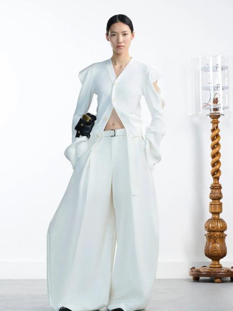Коллекция Sacai Resort 2026 (107932-sacai-resort-06.jpg)