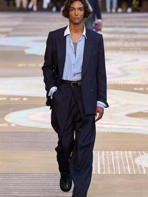 Коллекция Louis Vuitton Menswear весна-лето 2026 (107976-louis-vuitton-ss-b.jpg)