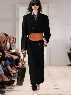 Коллекция Celine весна-лето 2026 (107986-celine-ss-10.jpg)