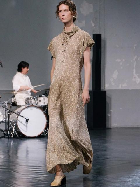 Коллекция Lemaire Menswear весна-лето 2026 (107999-lemaire-menswear-05.jpg)