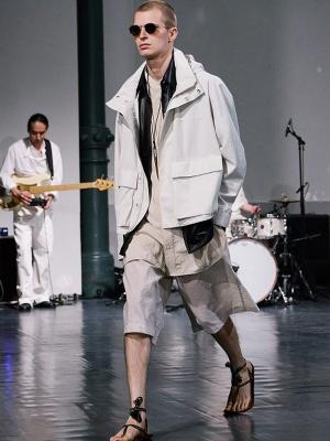 Коллекция Lemaire Menswear весна-лето 2026 (107999-lemaire-menswear-09.jpg)