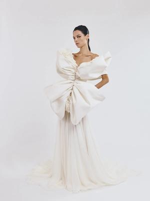 Коллекция Giambattista Valli осень-зима 2025/26 (108021-giambattista-valli-fw-03.jpg)