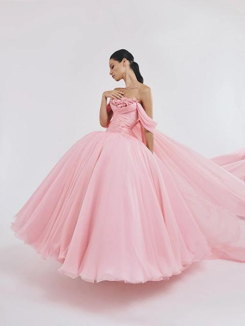 Коллекция Giambattista Valli осень-зима 2025/26 (108021-giambattista-valli-fw-b.jpg)