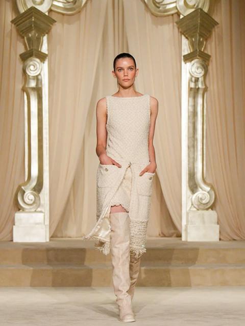 Коллекция Chanel couture осень-зима 2025 (108090-chanel-ss-01.jpg)
