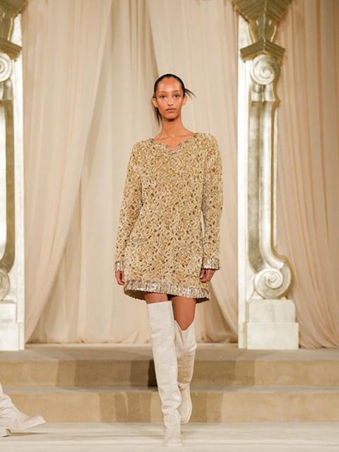 Коллекция Chanel couture осень-зима 2025 (108090-chanel-ss-03.jpg)