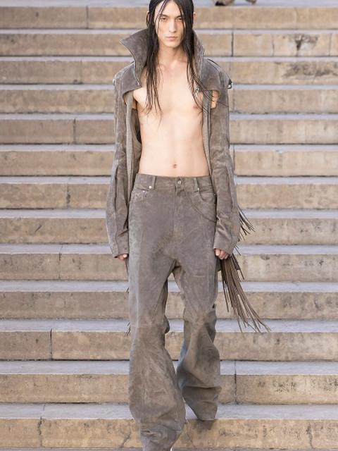 Коллекция Rick Owens весна-лето 2026 (108102-rick-owens-ss-07.jpg)
