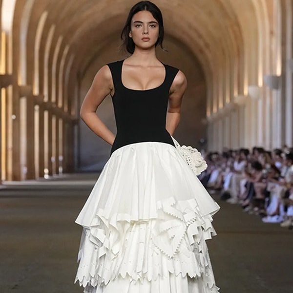 Коллекция Jacquemus осень-зима 2025/26 (108113-jacquemus-fw-s.jpg)