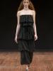 Коллекция Viktor & Rolf осень-зима 2025/26 (108189-viktor-rolf-fw-02.jpg)