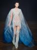 Коллекция Iris van Herpen осень-зима 2025/26 (108212-iris-van-herpen-fw-01.jpg)