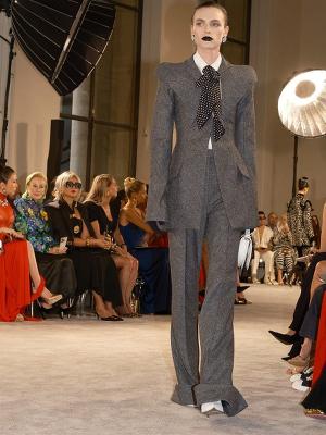 Коллекция Schiaparelli осень-зима 2025/26 (108224-schiaparelli-fw-05.jpg)
