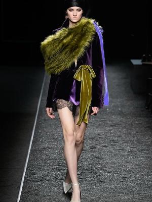 Коллекция Nina Ricci осень–зима 2025/26 (108298-nina-ricci-fw-01.jpg)