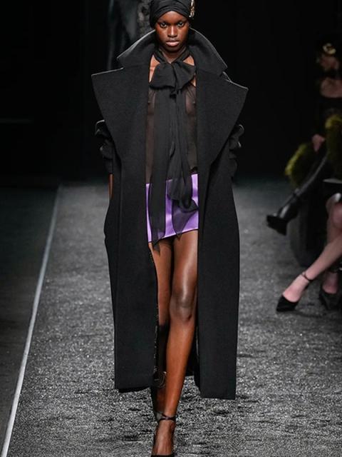 Коллекция Nina Ricci осень–зима 2025/26 (108298-nina-ricci-fw-06.jpg)