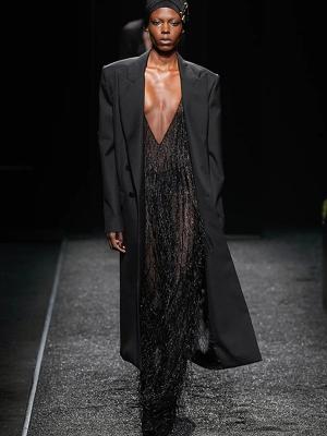 Коллекция Nina Ricci осень–зима 2025/26 (108298-nina-ricci-fw-08.jpg)