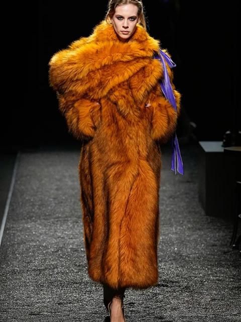 Коллекция Nina Ricci осень–зима 2025/26 (108298-nina-ricci-fw-b.jpg)