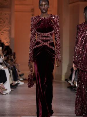 Коллекция Zuhair Murad осень-зима 2025/26 (108340-zuhair-murad-fw-07.jpg)