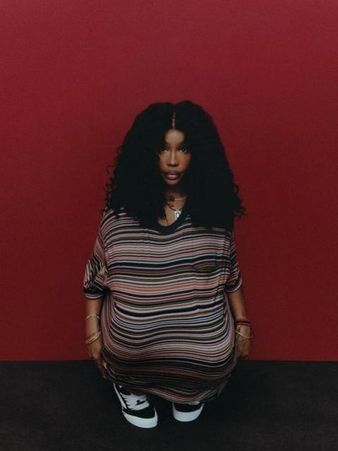 Певица SZA стала первым художественным руководителем Vans (108398-sza-vans-02.jpg)