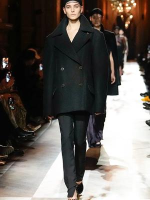 Коллекция Dries Van Noten осень-зима 2025/26 (108430-dries-van-noten-fw-03.jpg)