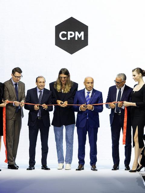 Выставка моды CPM открылась в «Крокус экспо» (108669-cpm-moscow-b.jpg)