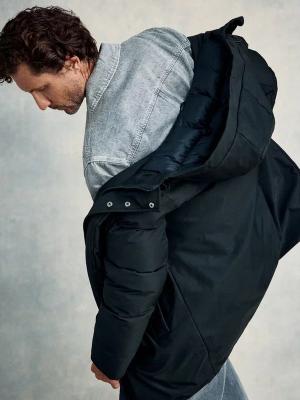 Коллекция Baon Icon: технологии и дизайн в масштабе России (108823-baon-icon-06.jpg)