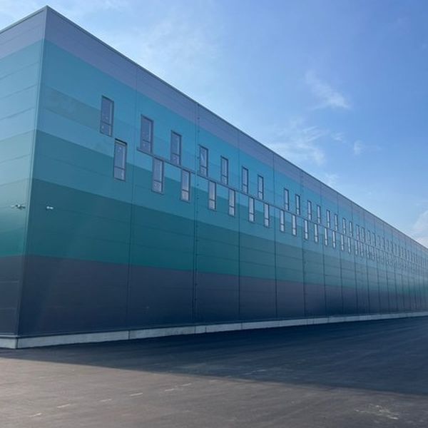 Для нового сортировочного центра Ozon арендовал 40,6 тыс. кв. м в «Парк М‑4»   (108838-rbna-ozon-s.jpg)