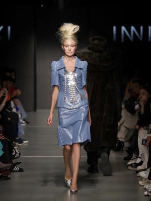 Эстетика Севера в коллекции бренда Inniki (108862-inniki-2025-01.jpg)