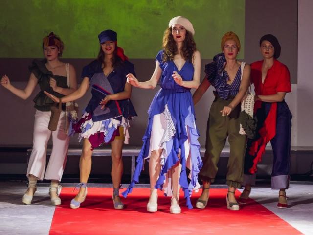 Показ выпускников Fresh Fashion Intensive Designe School на международном фестивале «Этномода-смыслы» (108910-fresh-fashion-etno