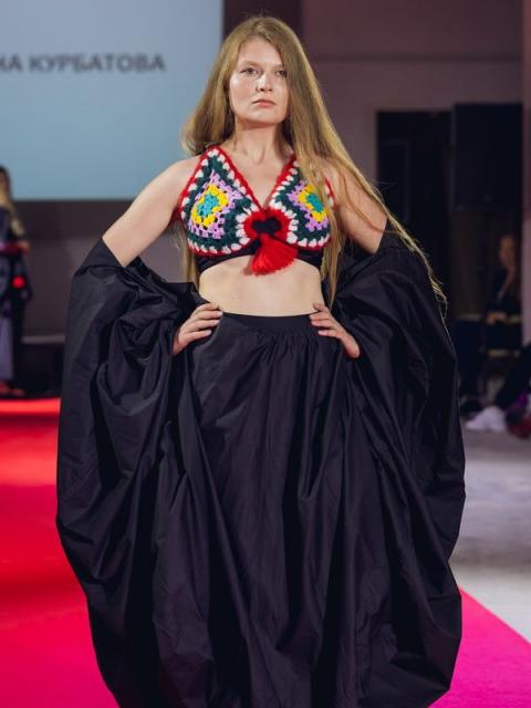Показ выпускников Fresh Fashion Intensive Designe School на международном фестивале «Этномода-смыслы» (108910-fresh-fashion-etno