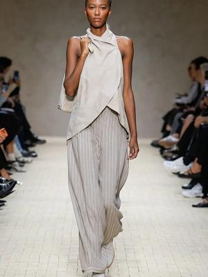 Коллекция Emporio Armani весна-лето 2026 (SS-2026) (109015-armani-ss-2026-01.jpg)